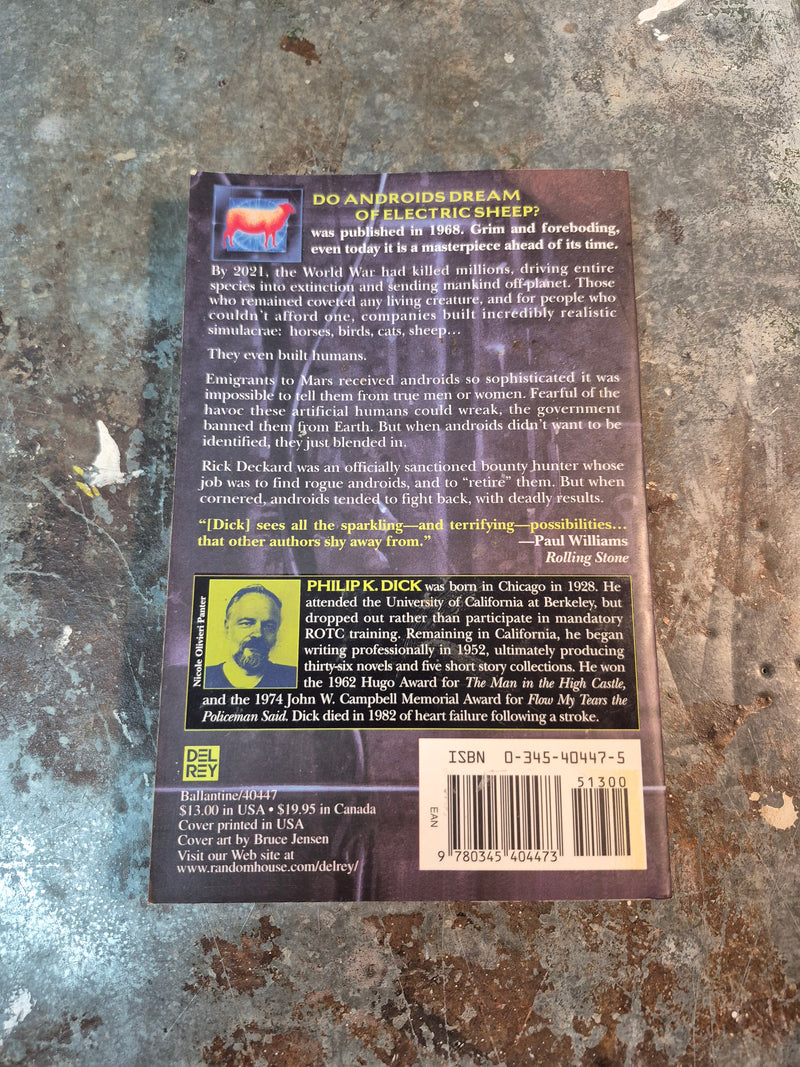 Do Androids Dream Of Electric Sheep? - Philip K. Dick