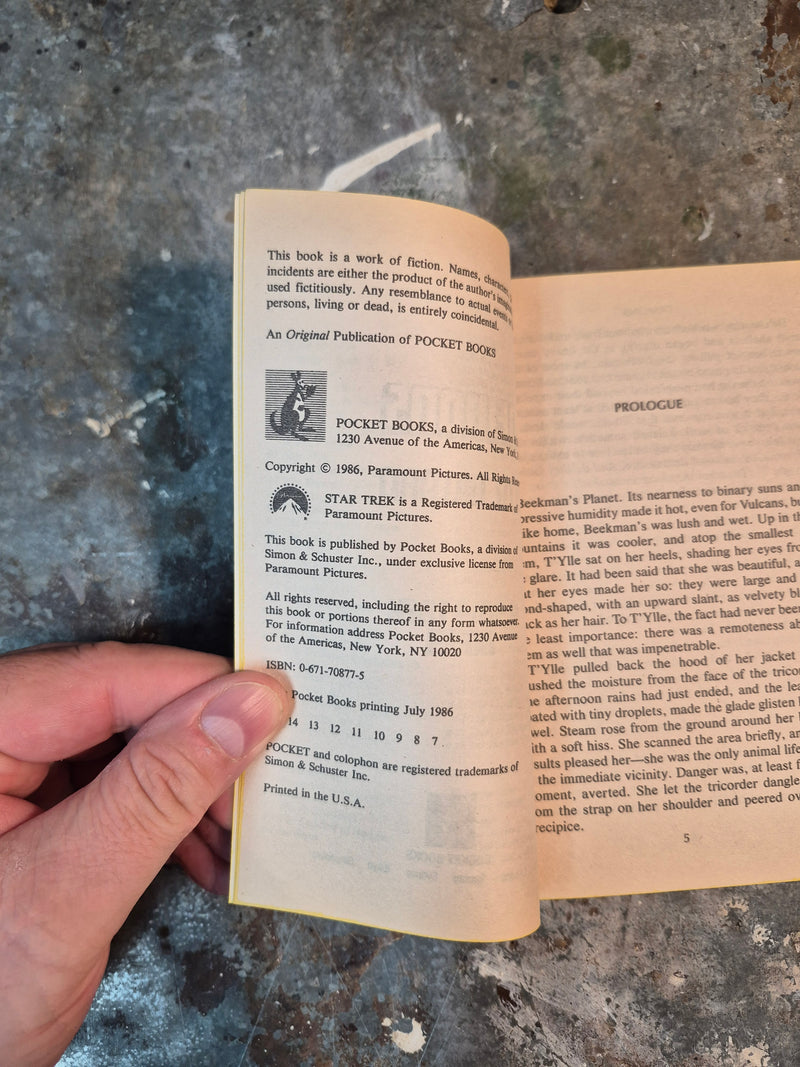 Star Trek 30: Demons - J. M. Dillard