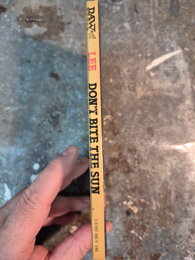 Don't Bite The Sun - Tanith Lee