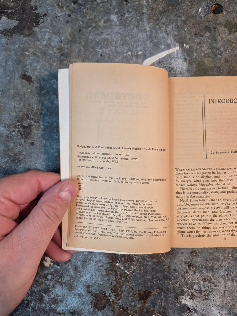 Bodyguard: And Four Other Short Science Fiction Novels From Galaxy - H. L. Gold (editor)