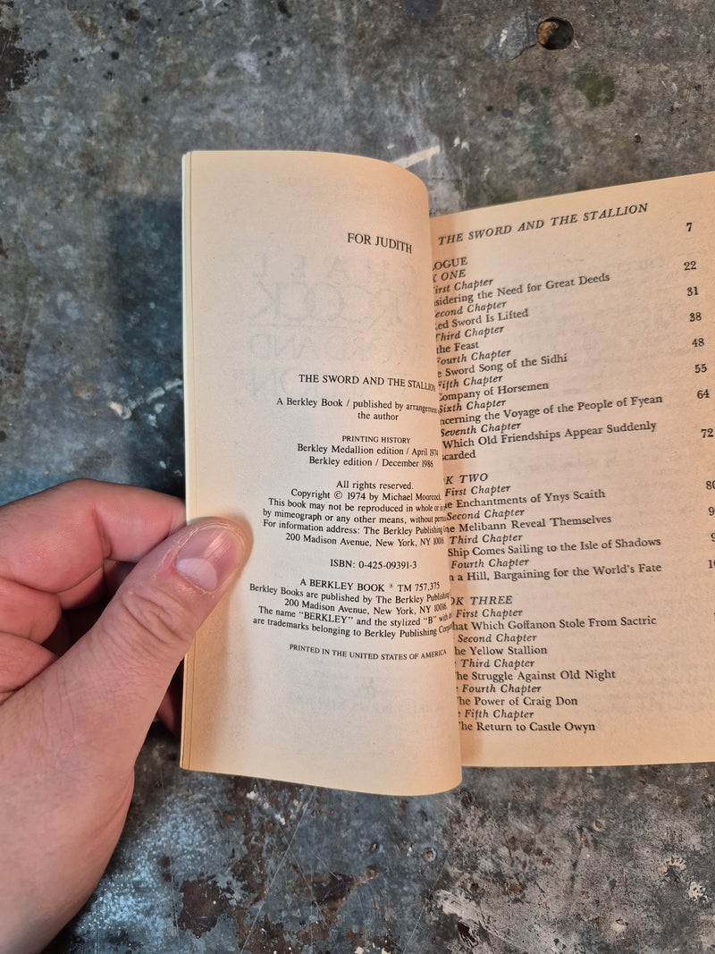 The Sword And The Stallion - Michael Moorcock