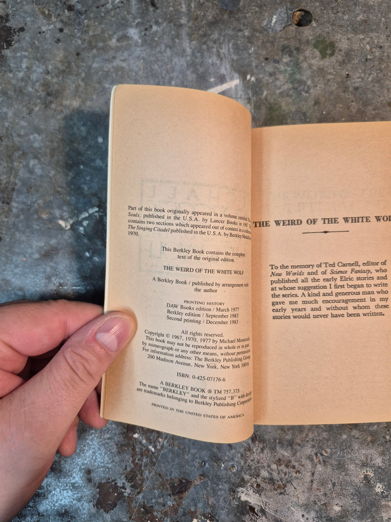 The Weird Of The White Wolf - Michael Moorcock