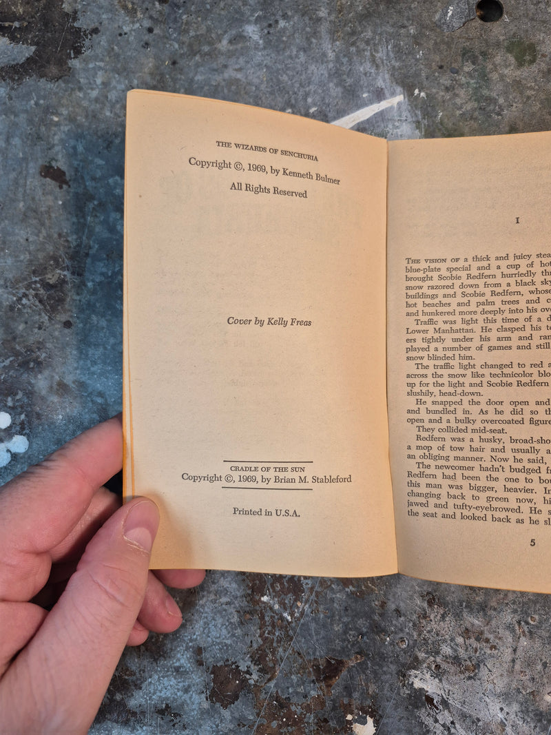 Cradle Of The Sun/The Wizards Of Senchuria - Brian M. Stableford/Kenneth Bulmer