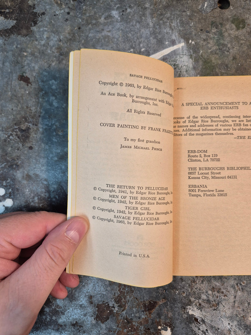 Savage Pellucidar - Edgar Rice Burroughs