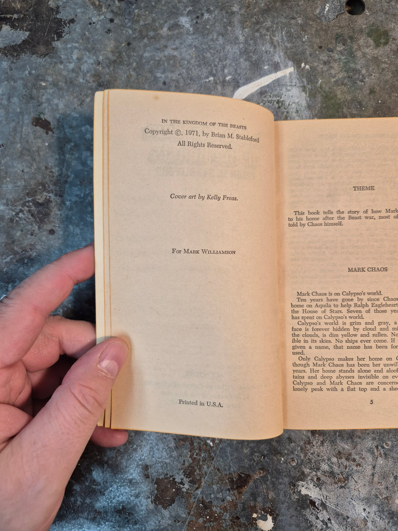 In The Kingdom Of The Beasts - Brian M. Stableford