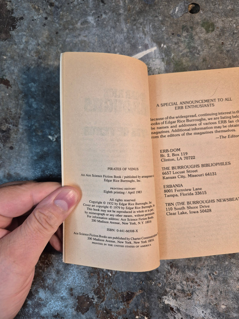 Pirate Of Venus - Edgar Rice Burroughs