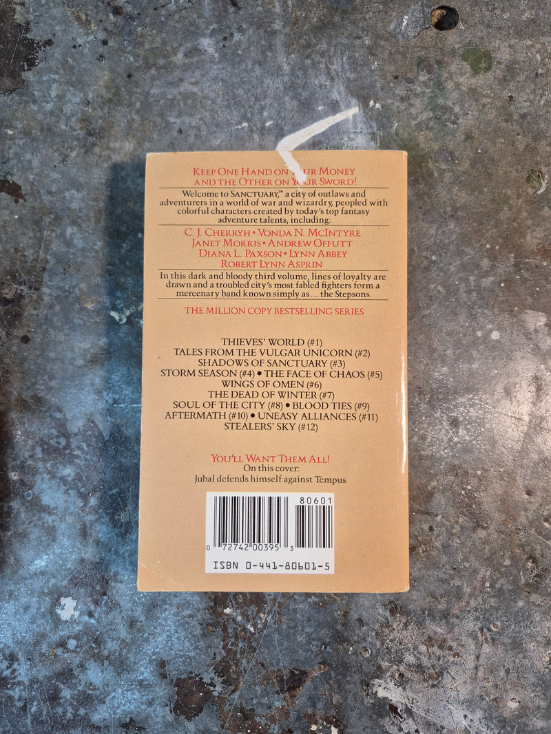 Thieves' World Book 3: Shadows Of Sanctuary - Robert Lynn Asprin & Lynn Abbey (editors)