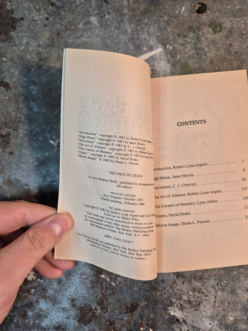 Thieves' World: The Face Of Chaos - Robert Lynn Asprin & Lynn Abbey(editors)