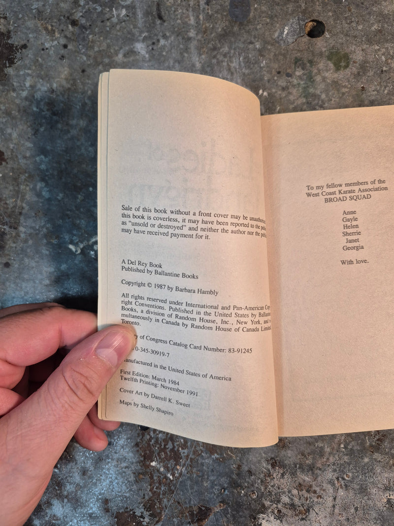 The Ladies Of Mandrigyn - Barbara Hambly