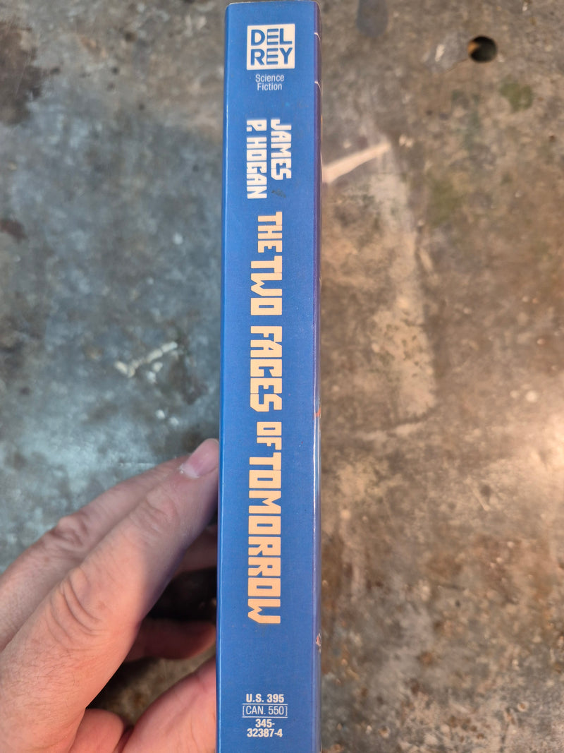The Two Faces Of Tomorrow - James P. Hogan
