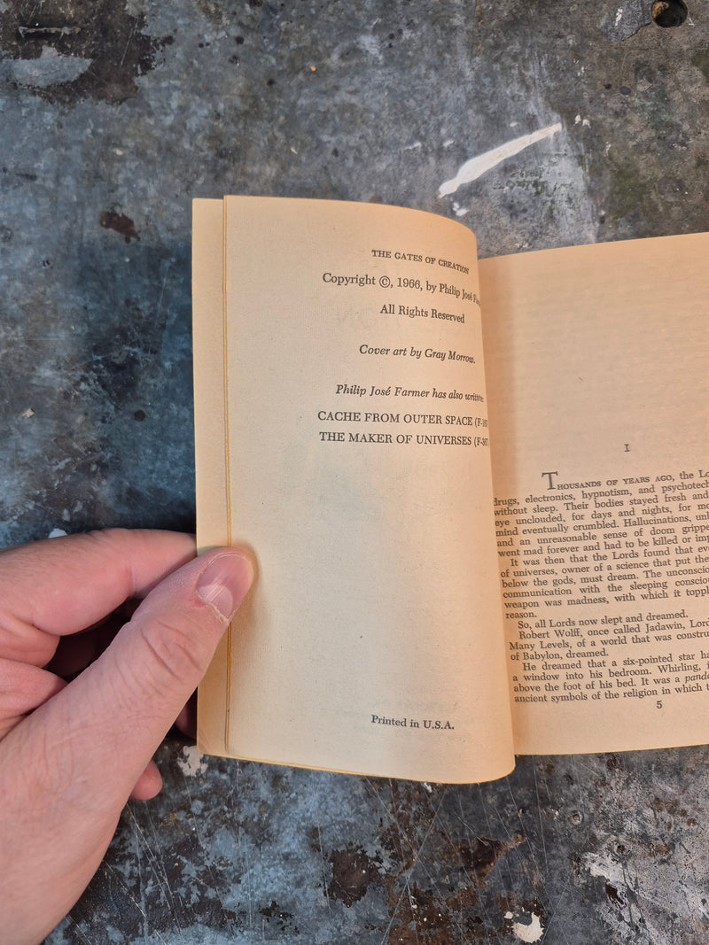 The Gates Of Creation - Philip Jose Farmer