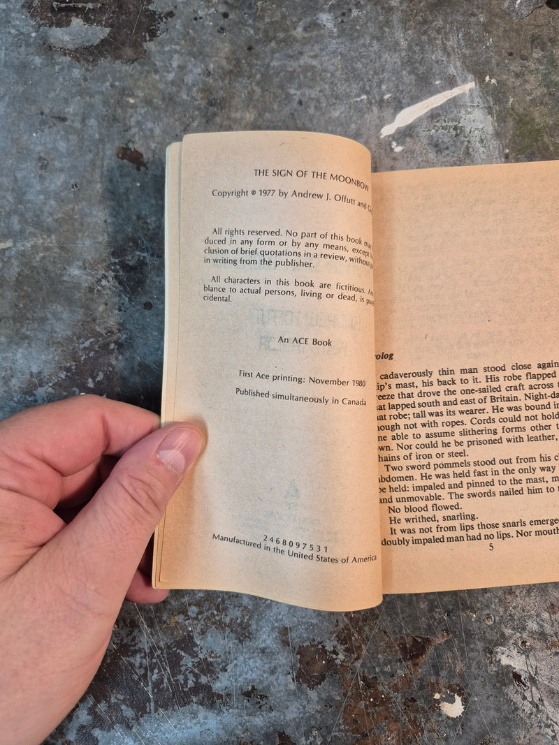 Cormac Mac Art: The Sign Of The Moonbow- Andrew J. Offutt