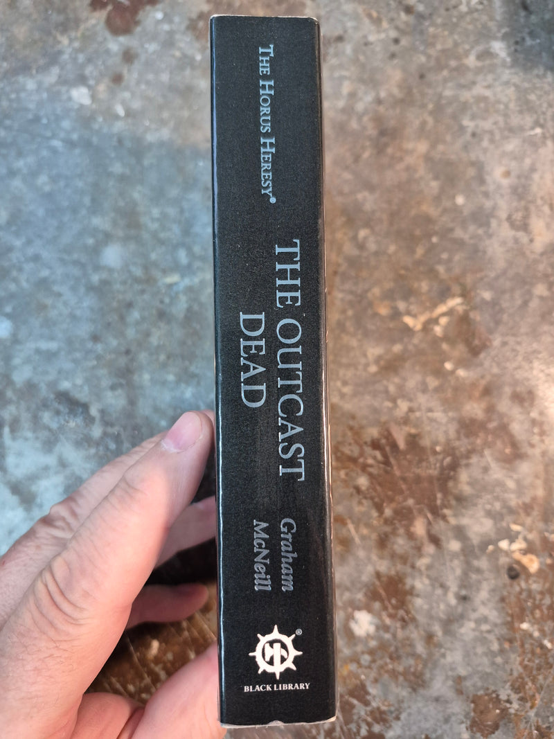 The Horus Heresy: The Outcast Dead - Graham McNeill