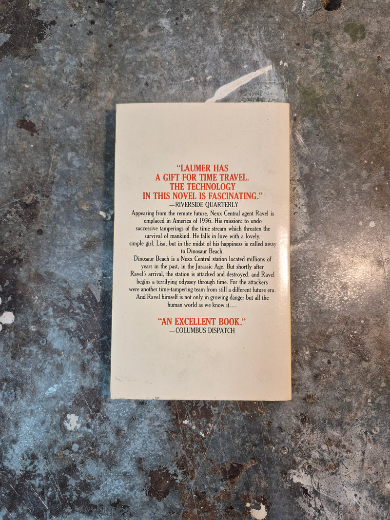 Dinosaur Beach - Keith Laumer