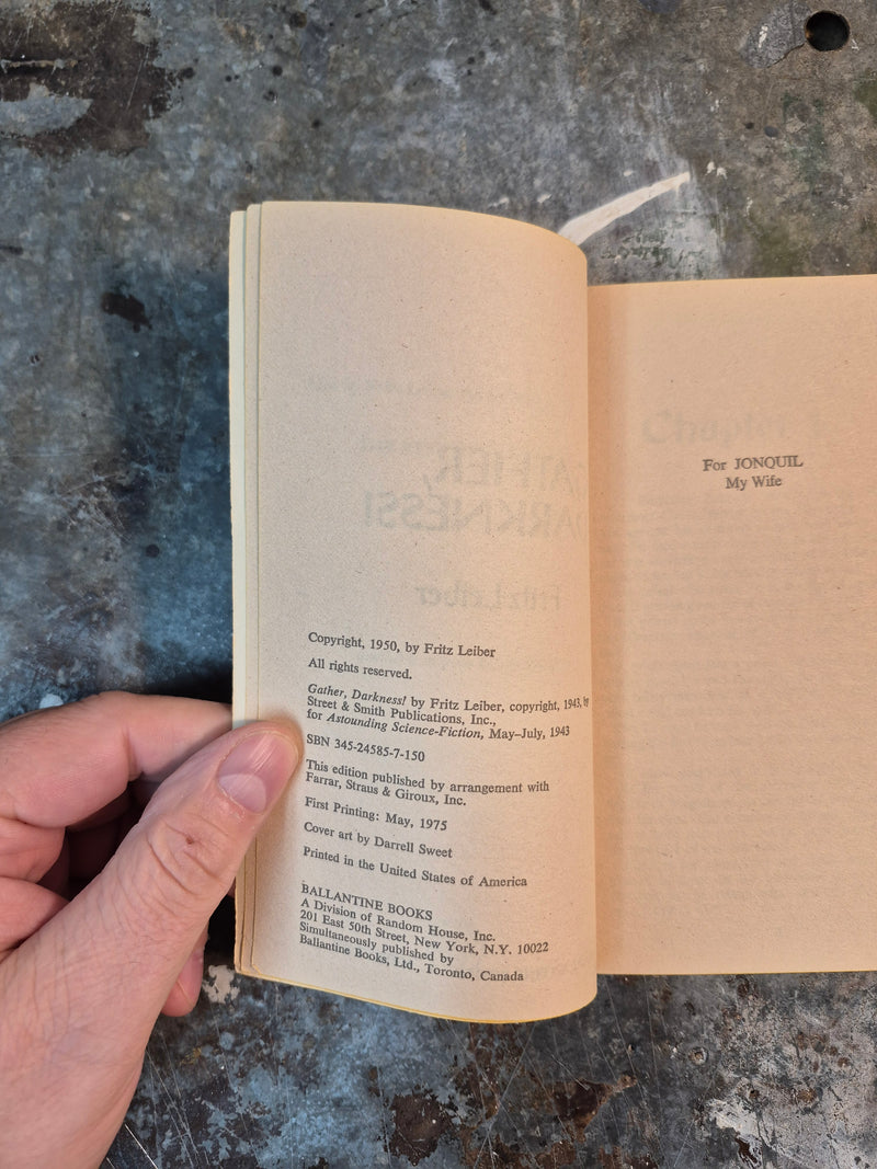 Gather, Darkness - Fritz Leiber
