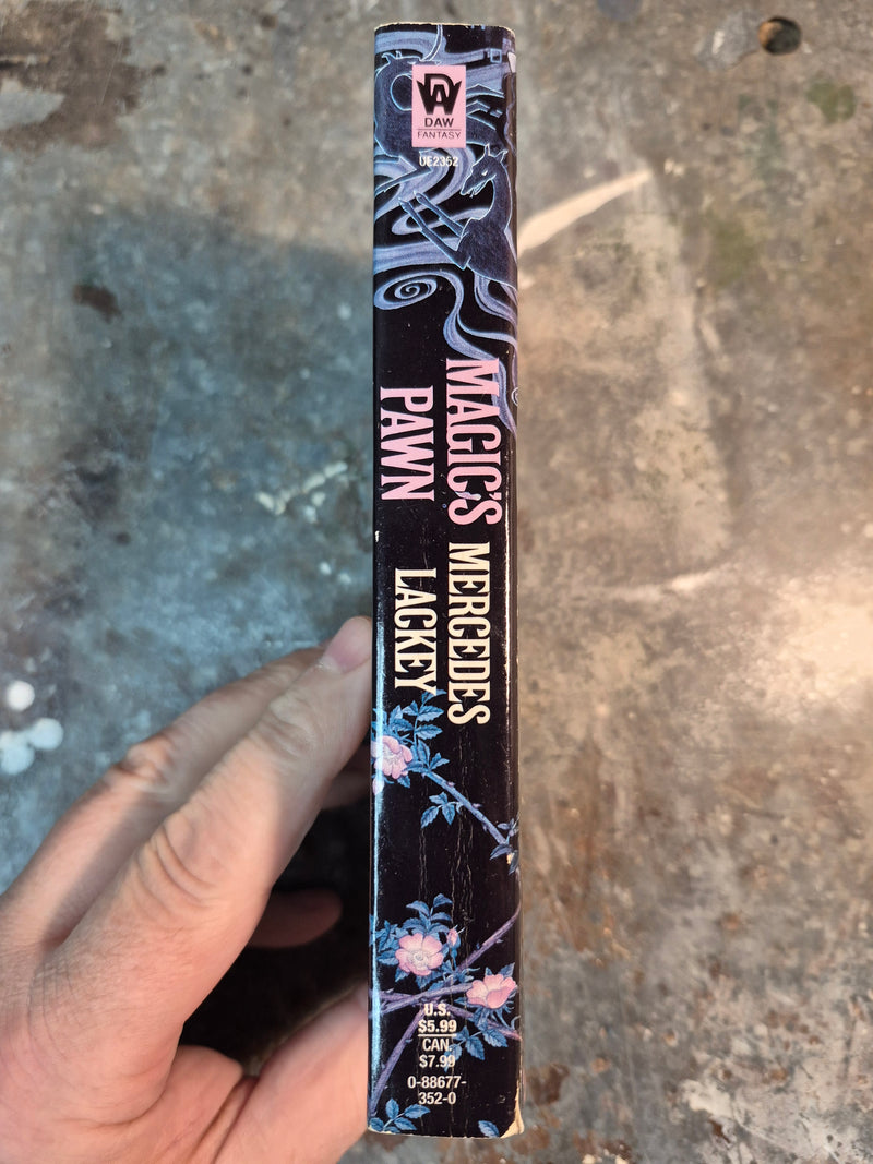 Magic's Pawn - Mercedes Lackey