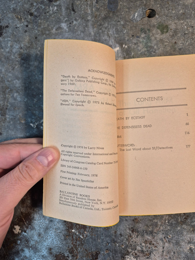 The Long Arm Of Gil Hamilton - Larry Niven