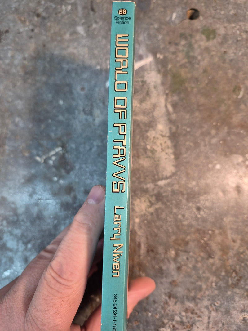 World Of Ptavvs - Larry Niven