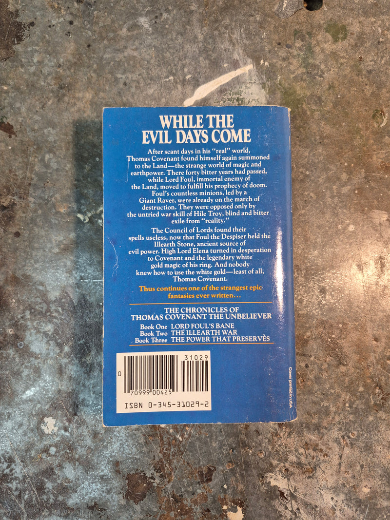 The Chronicles Of Thomas Covenant The Unbeliever Book Two: The Illearth War - Stephen R. Donaldson