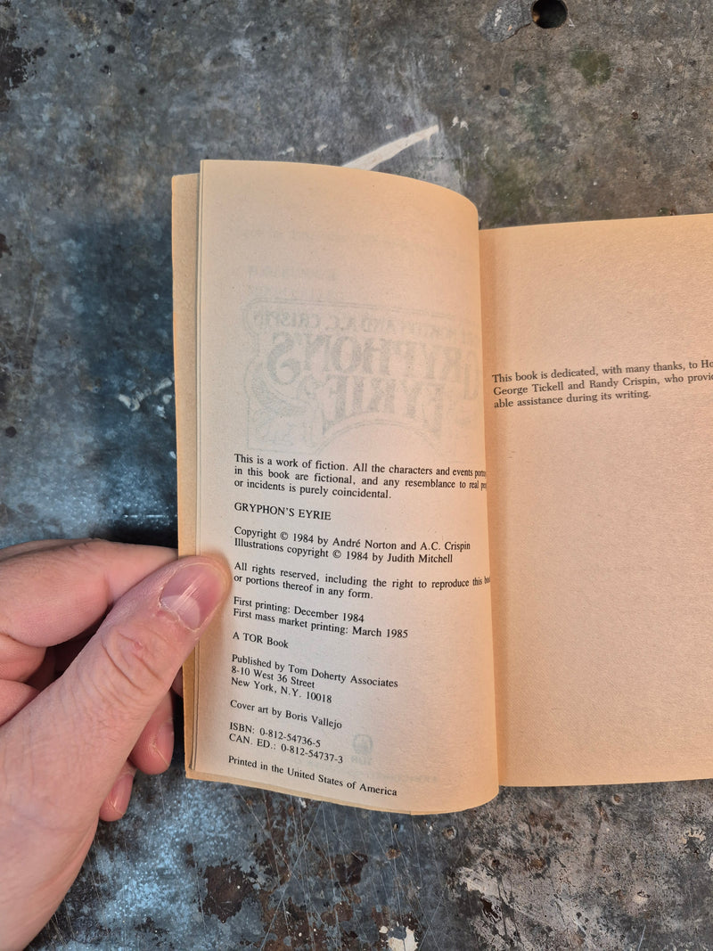 Gryphon's Eyrie - Andre Norton & A. C. Crispin