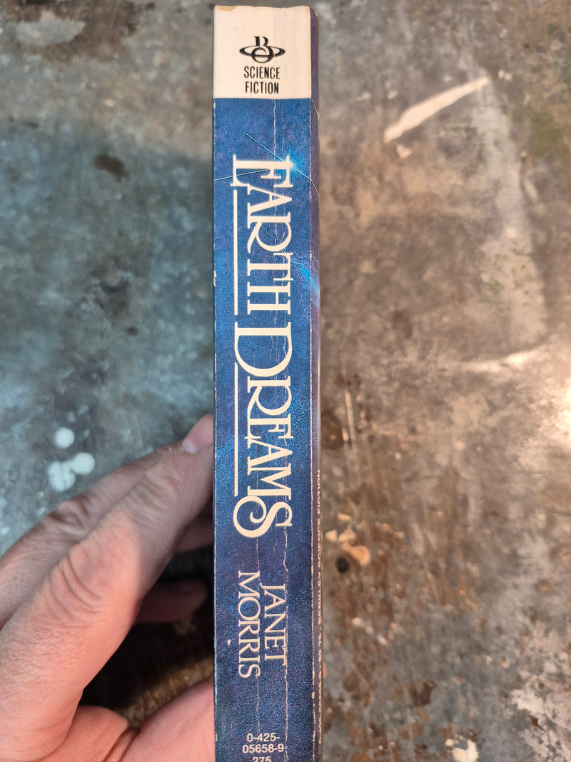 Earth Dreams - Janet Morris