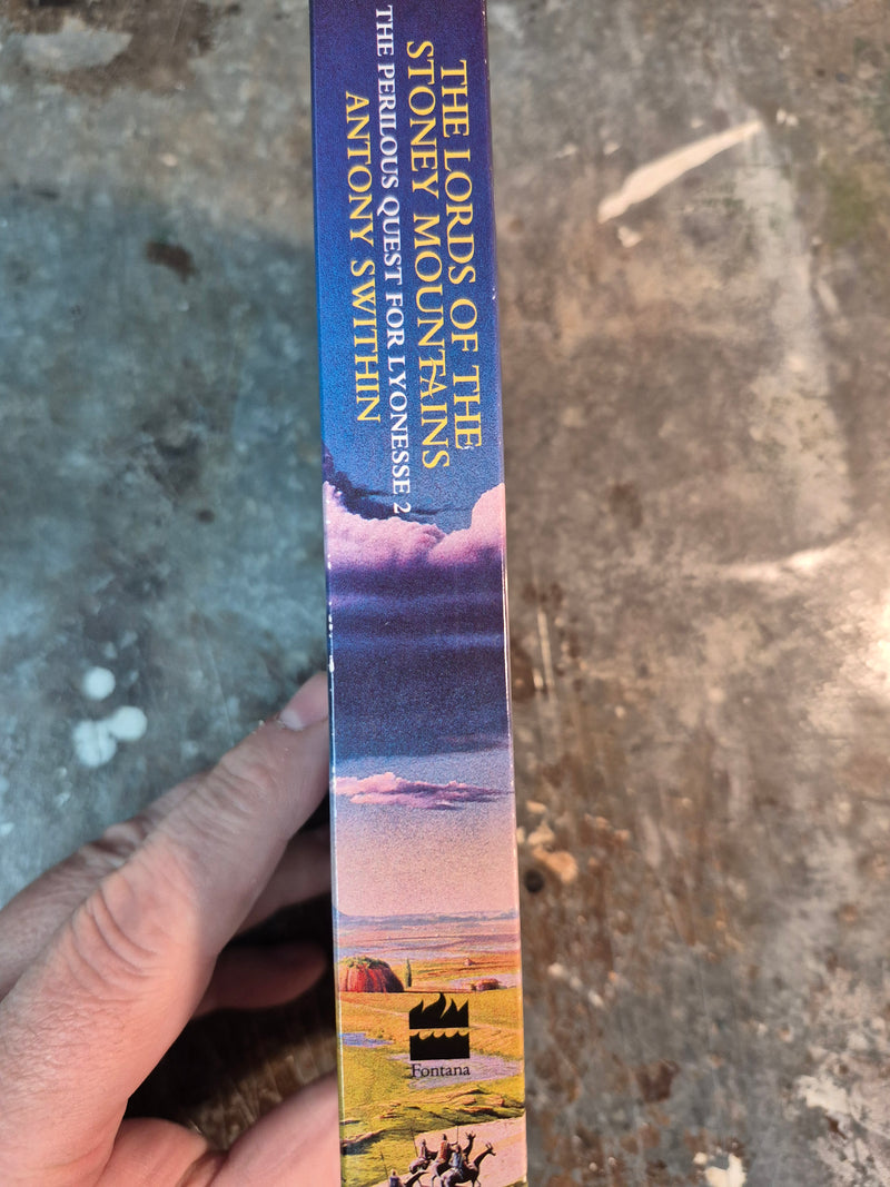 The Perilous Quest For Lyonesse Book Two: The Lords Of The Stoney Mountains - Antony Swithin