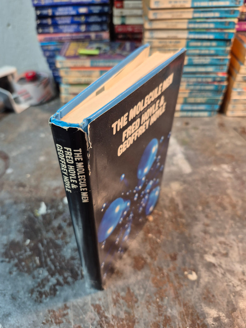 The Molecule Men - Fred Hoyle & Geoffrey Hoyle