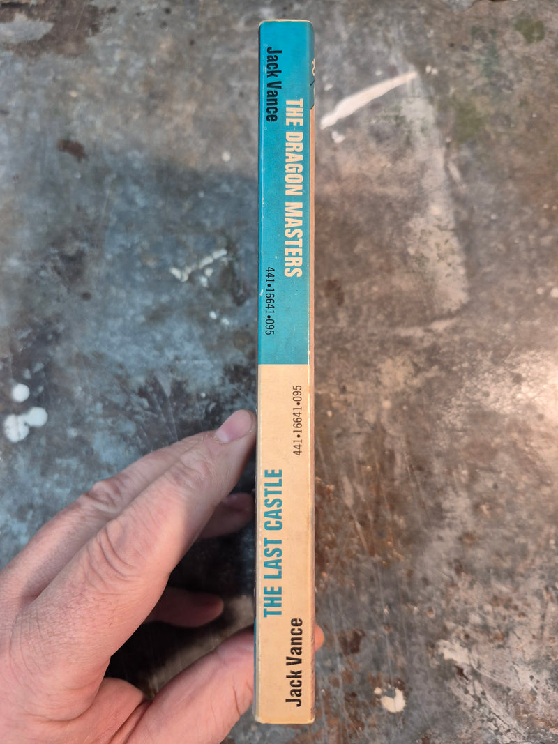 The Last Castle/The Dragon Masters - Jack Vance