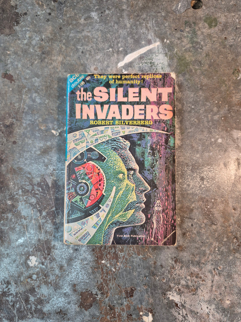 Battle On Venus/The Silent Invaders - William F. Temple/Robert Silverberg