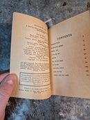 Space On My Hands - Fredric Brown