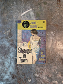 Mike Shayne: Stranger In Town - Brett Halliday
