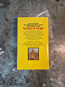 The People Of The Mist - H. Rider Haggard