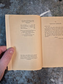 The Saint Plays With Fire - Leslie Charteris