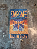 Stargate - Pauline Gedge