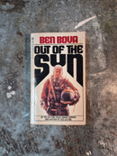 Out Of The Sun - Ben Bova