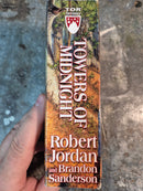 The Wheel Of Time Book Thirteen: Towers Of Midnight - Robert Jordan & Brandon Sanderson