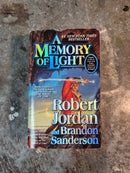 The Wheel Of Time Book Fourteen: A Memory Of Light - Robert Jordan & Brandon Sanderson