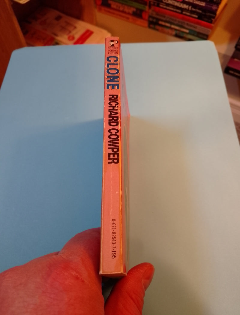 Clone - Richard Cowper