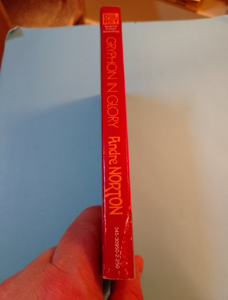 Gryphon In Glory - Andre Norton