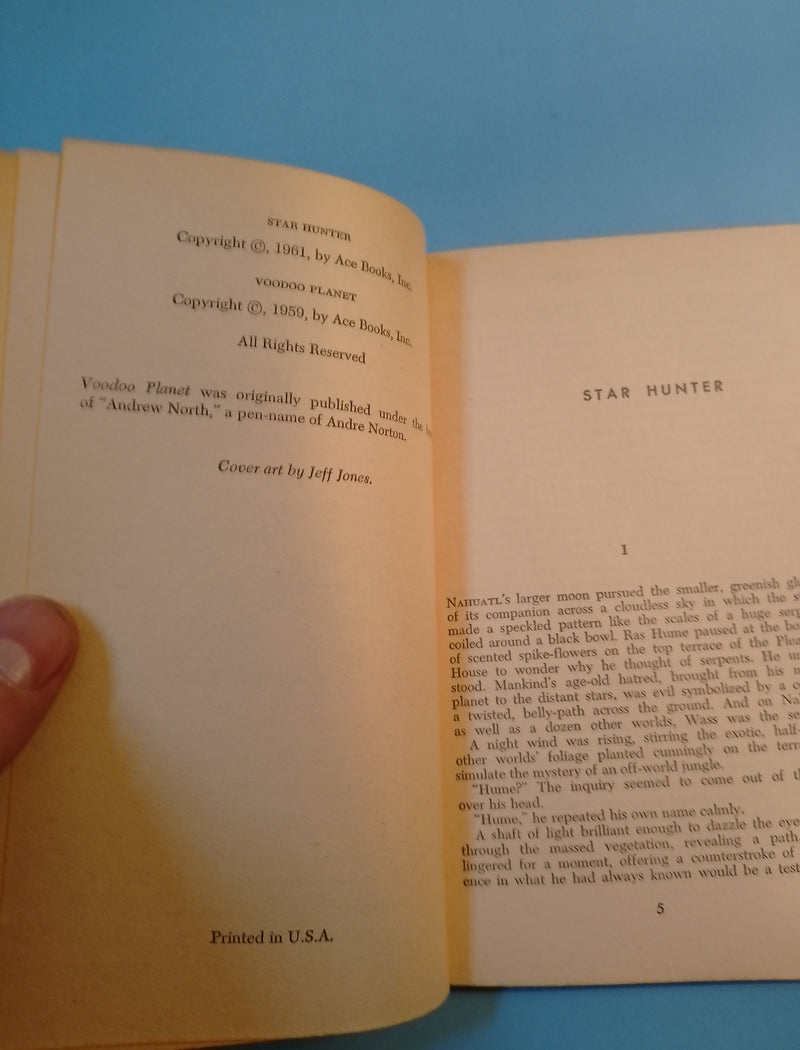 Star Hunter & Voodoo Planet - Andre Norton