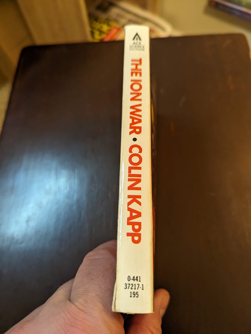 The Ion War - Colin Kapp