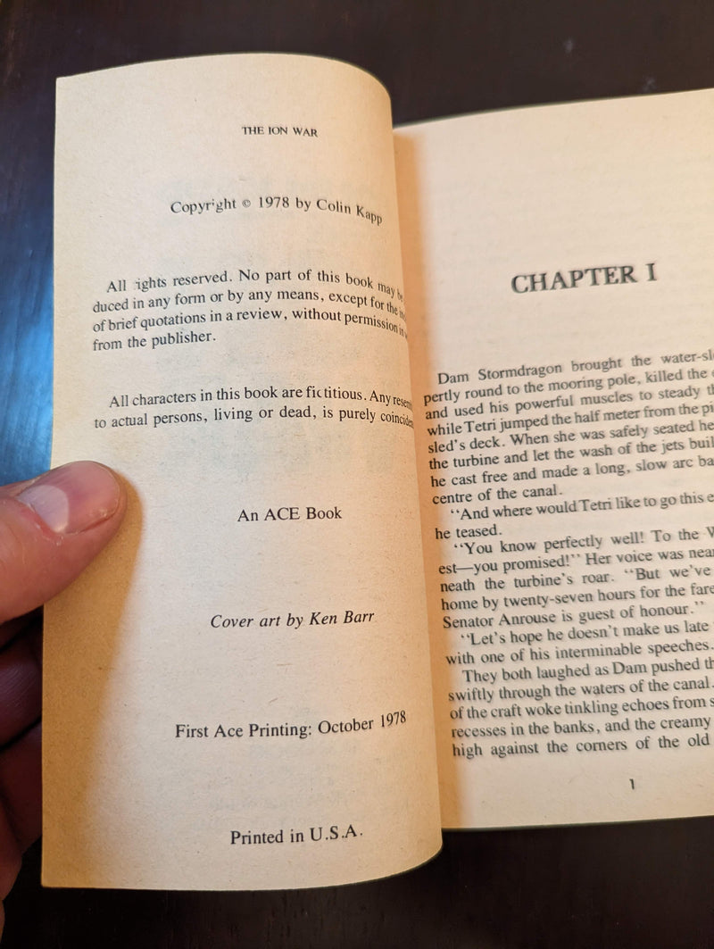 The Ion War - Colin Kapp