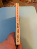 The Outcasts Of Heaven Belt - Joan D. Vinge