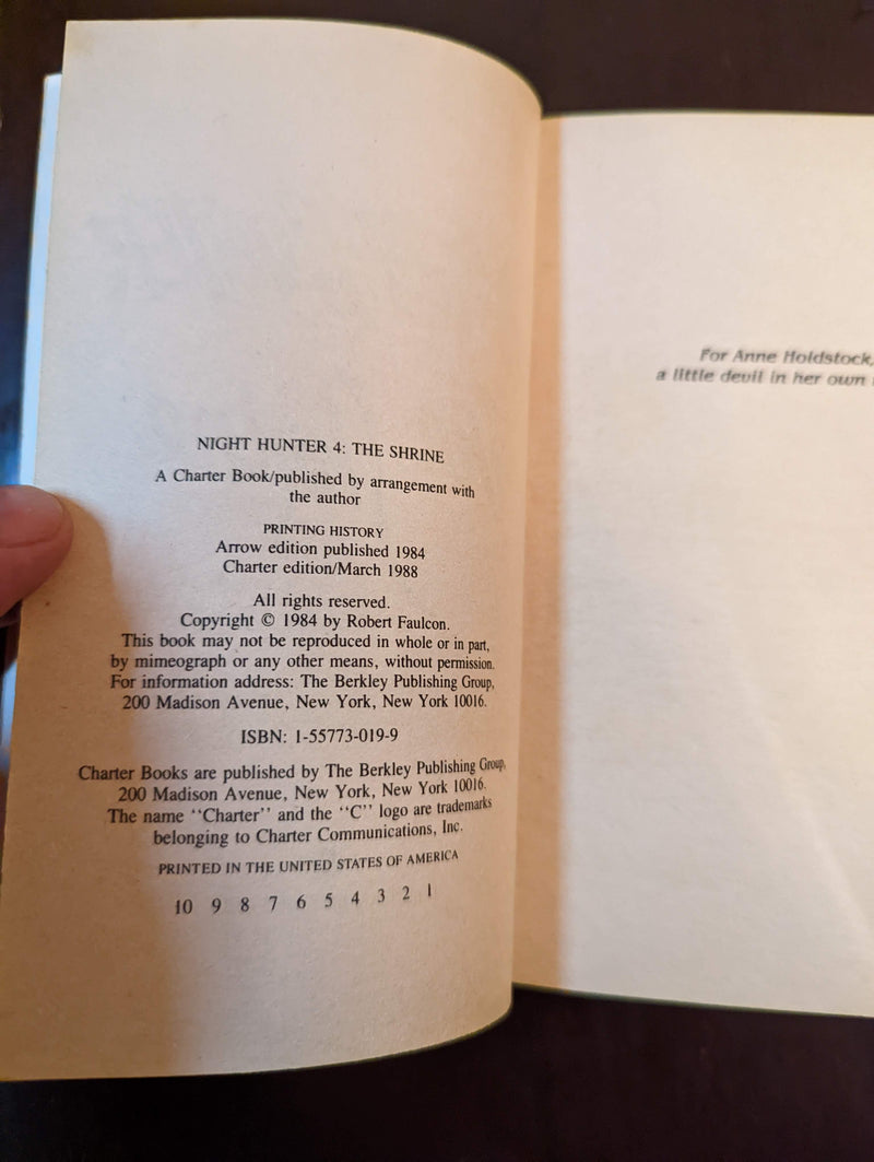 The Shrine: Night Hunter 4 - Robert Faulcon