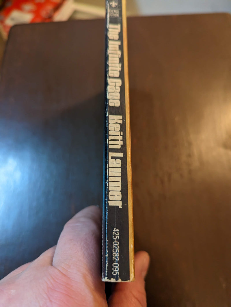 The Infinite Cage - Keith Laumer
