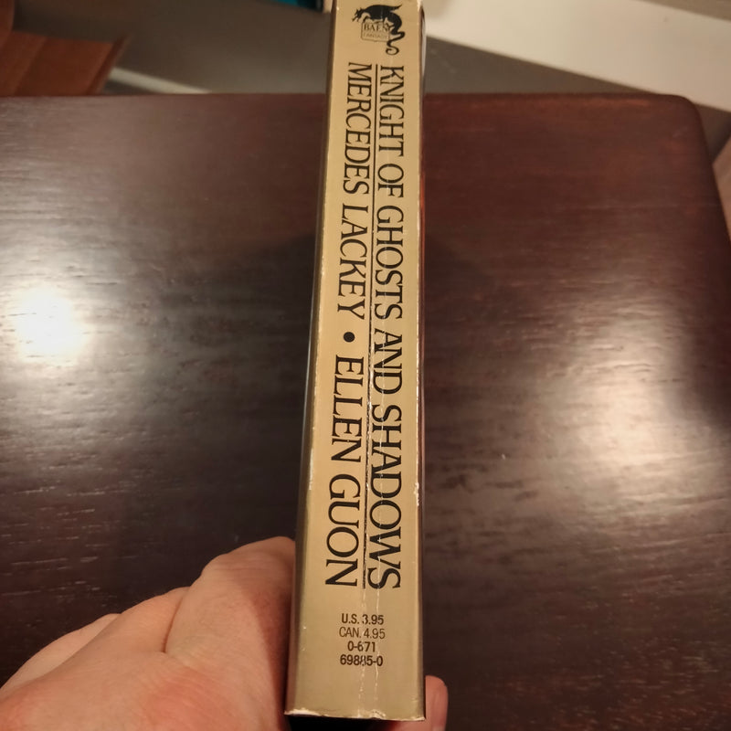 Knight Of Ghosts And Shadows - Mercedes Lackey & Ellen Guon